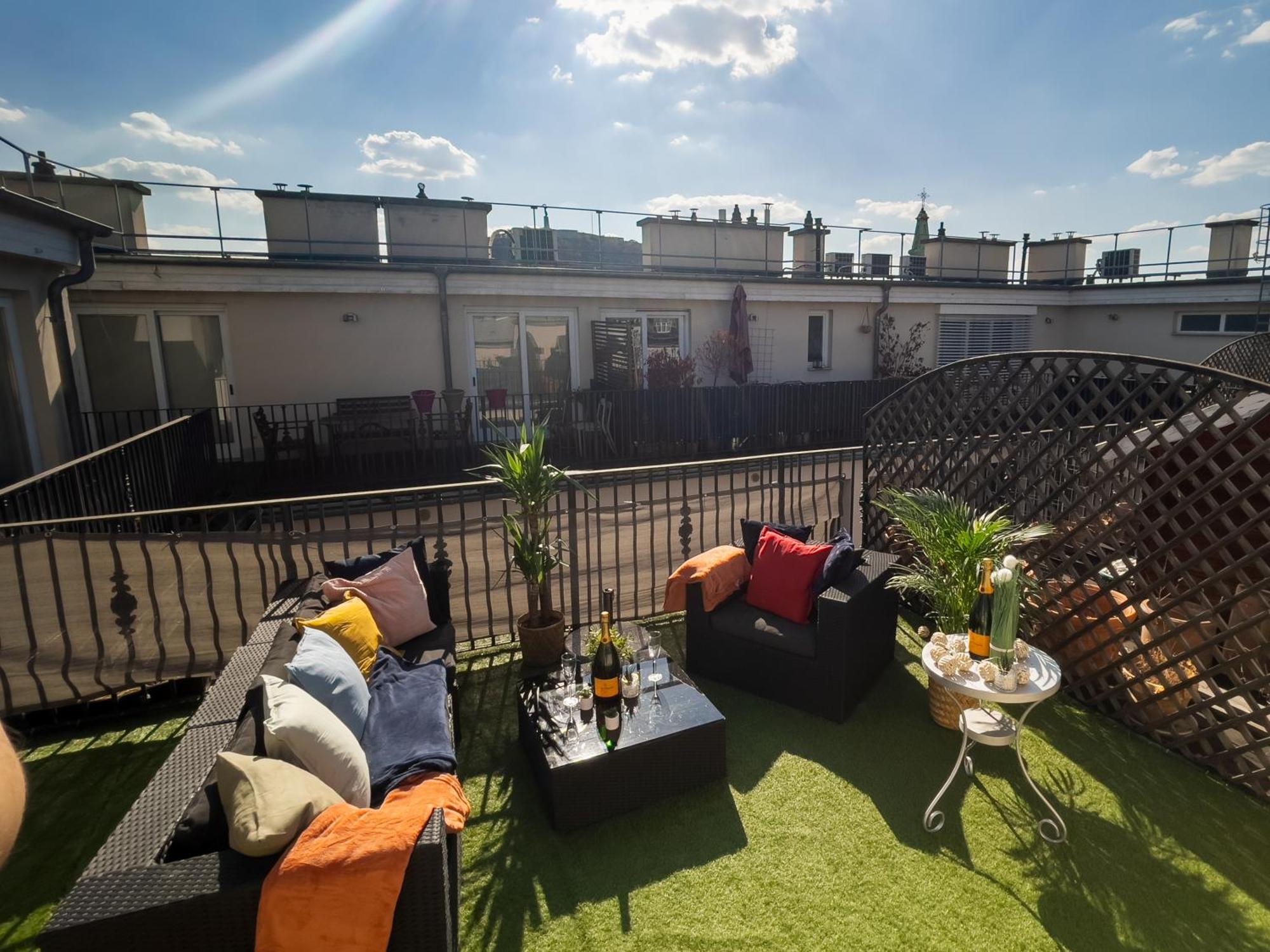 Luxurious Penthouse In The Heart Of Budapest Luaran gambar