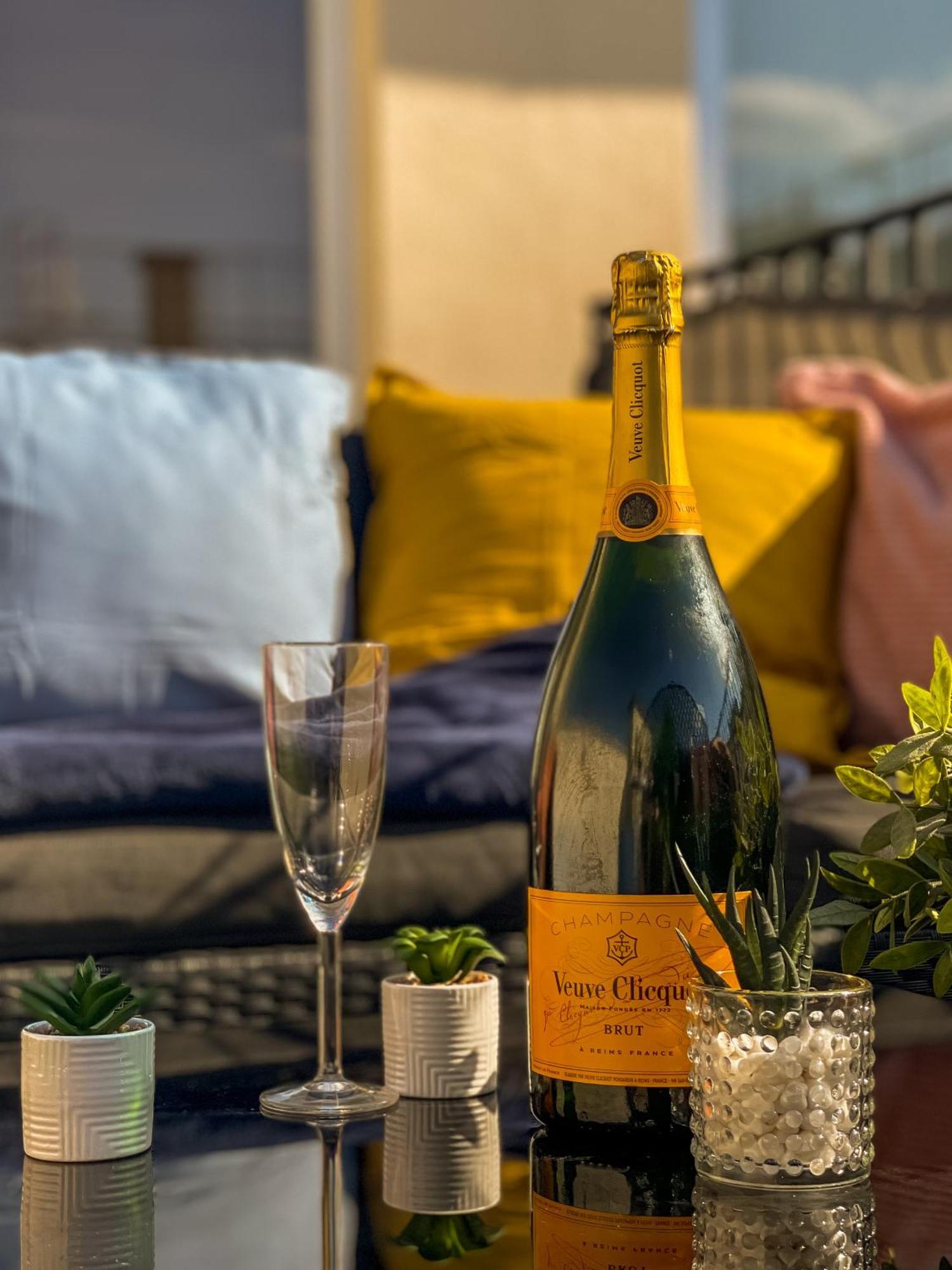 Luxurious Penthouse In The Heart Of Budapest Luaran gambar